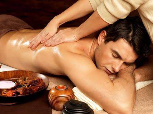 Body Oil Massage